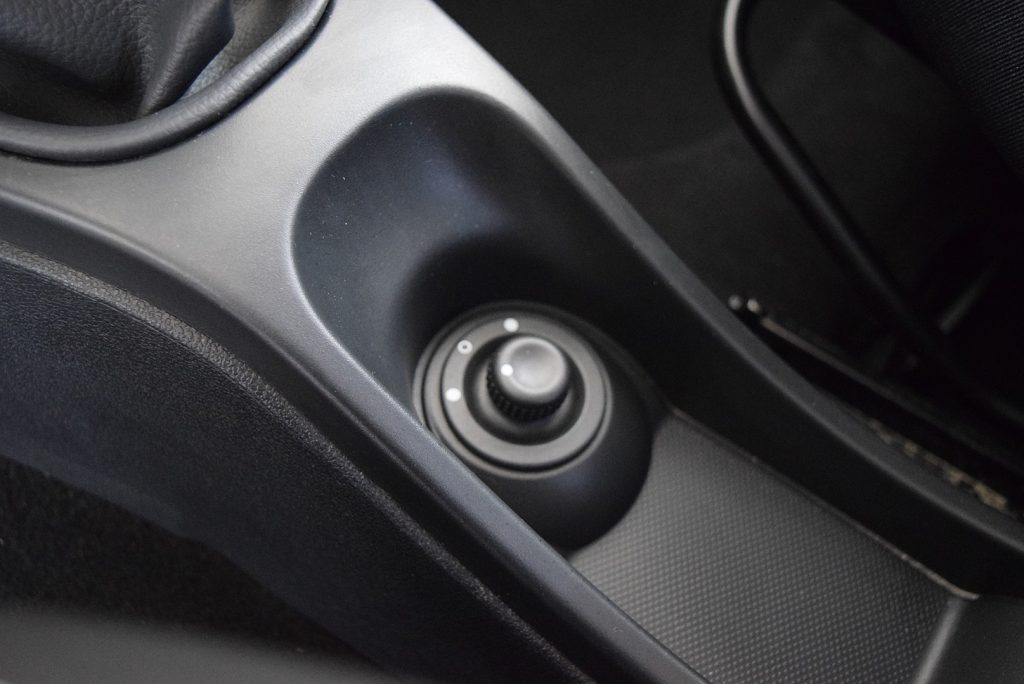 DACIA Duster 1.6 S&S GPL Limited Black Shadow 114CV - 15