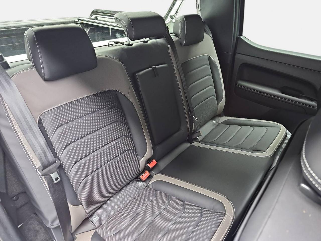 VOLKSWAGEN Amarok 3.0 V6 TDI 241CV 4MOTION aut. Doka Aventura - 9