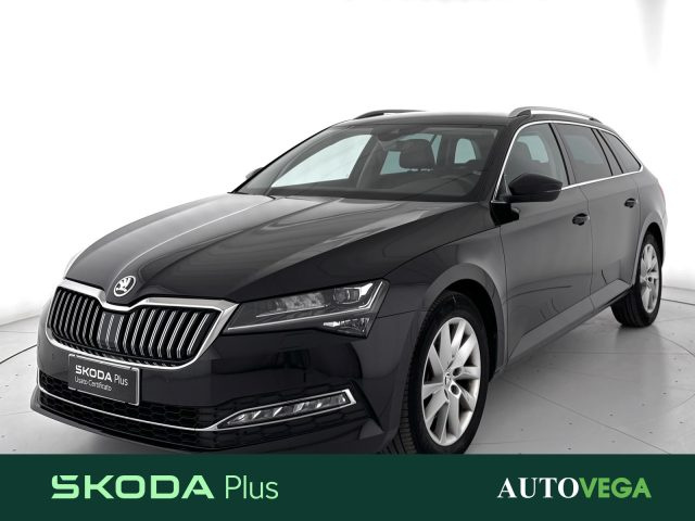 SKODA Superb Nero pastello