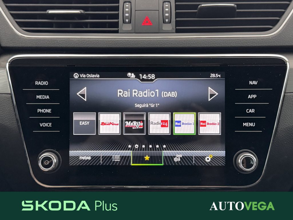 SKODA Superb wagon 2.0 tdi evo style 150cv dsg - 15