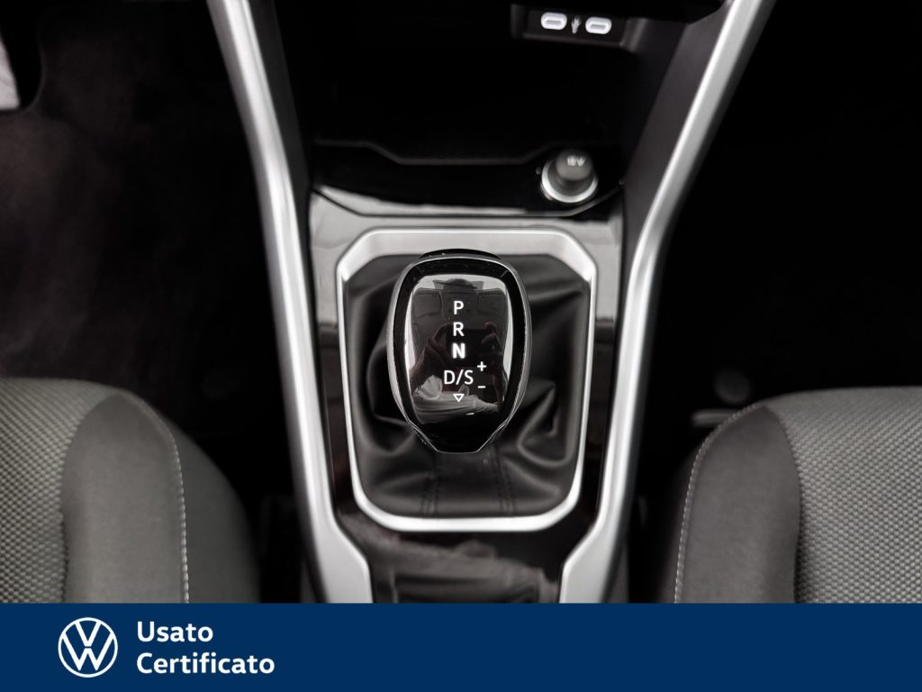 VOLKSWAGEN T-Roc 2.0 tdi life 150cv dsg - 17