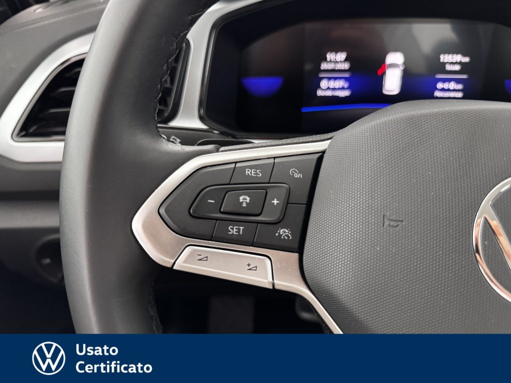VOLKSWAGEN T-Roc 2.0 tdi life 150cv dsg - 18