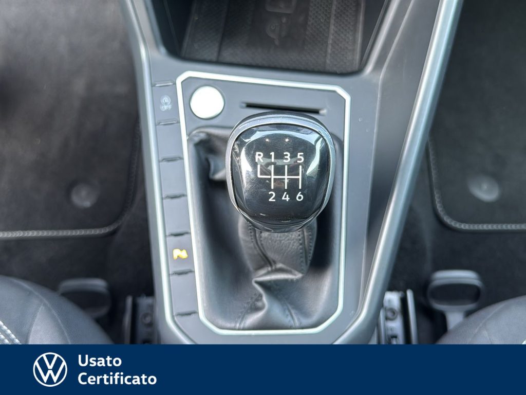 VOLKSWAGEN Taigo 1.0 tsi r-line 110cv - 19