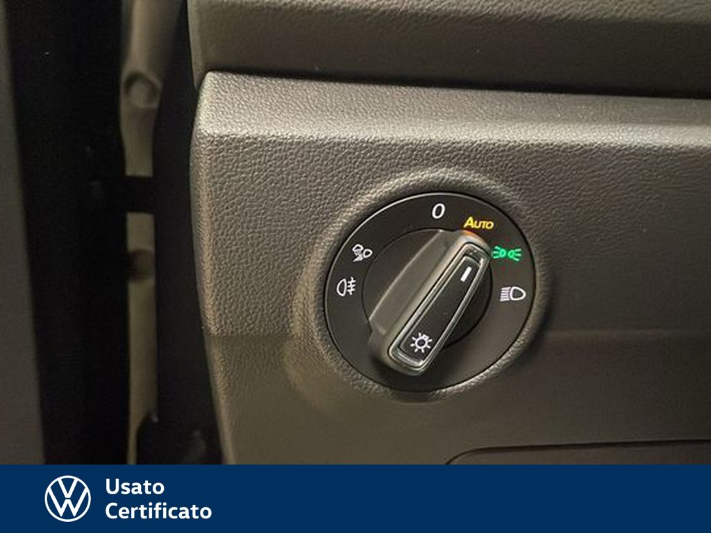 VOLKSWAGEN T-Roc 1.5 tsi style dsg - 17