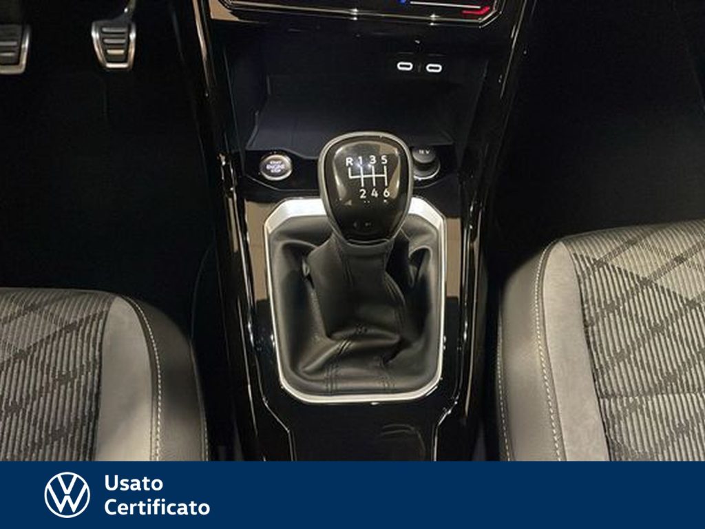 VOLKSWAGEN T-Roc 1.5 tsi r-line - 11