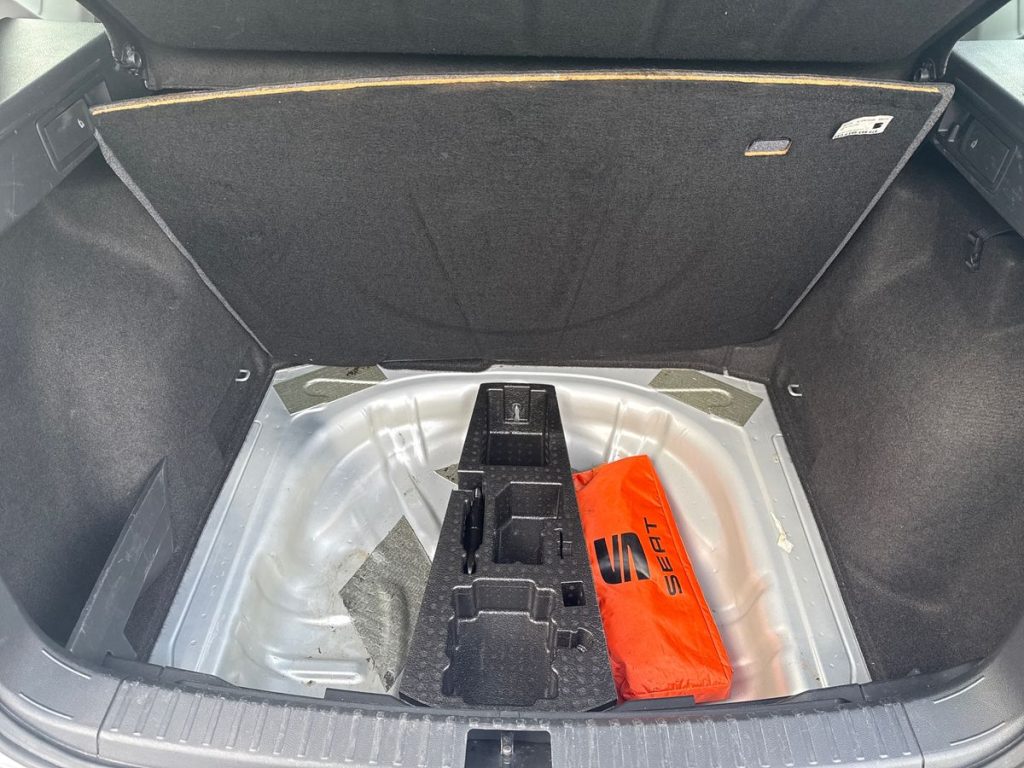 SEAT Ateca 1.6 TDI DSG Business - 13