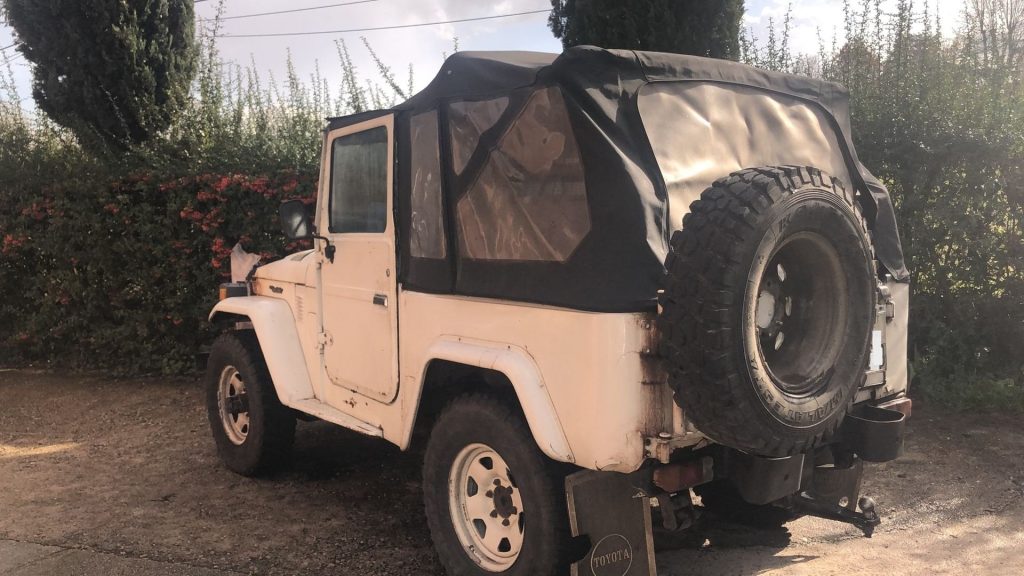 TOYOTA Land Cruiser BJ 42 3.5 DIESEL - 3