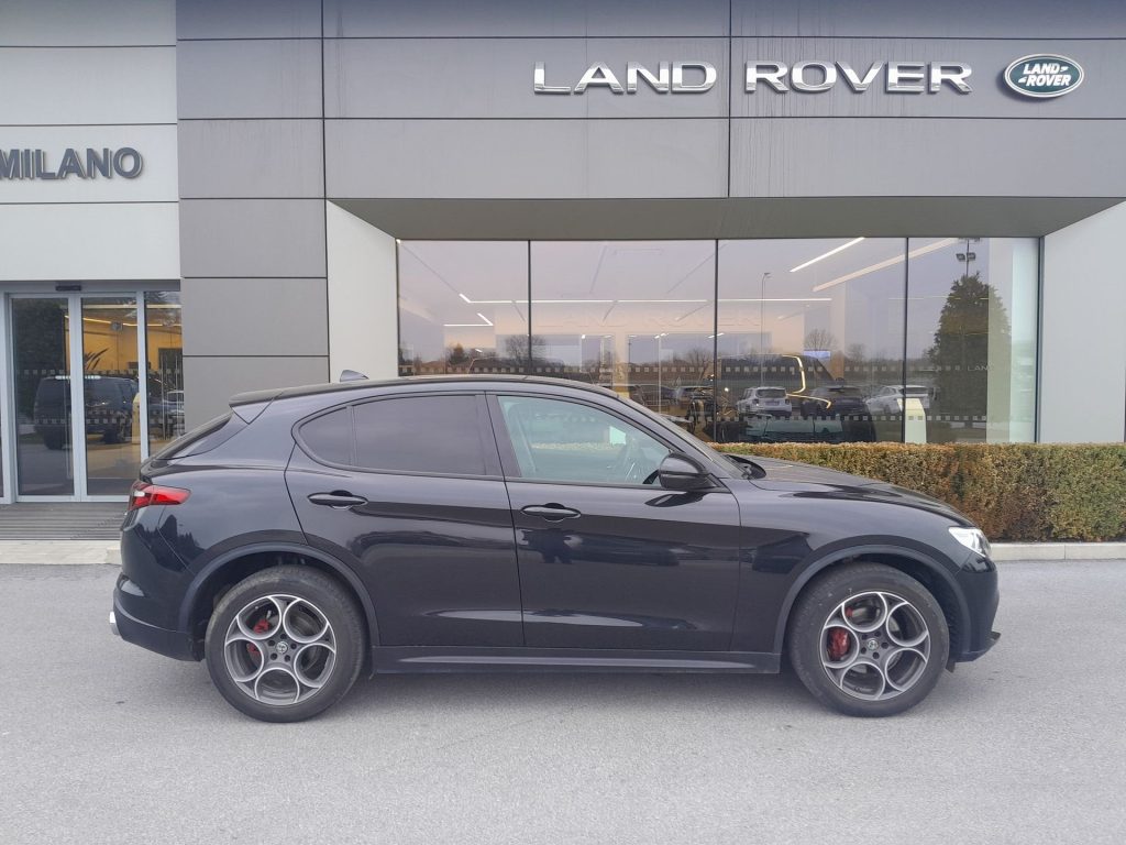 ALFA ROMEO Stelvio 2.2 Turbo Diesel AT8 Q4 - 5