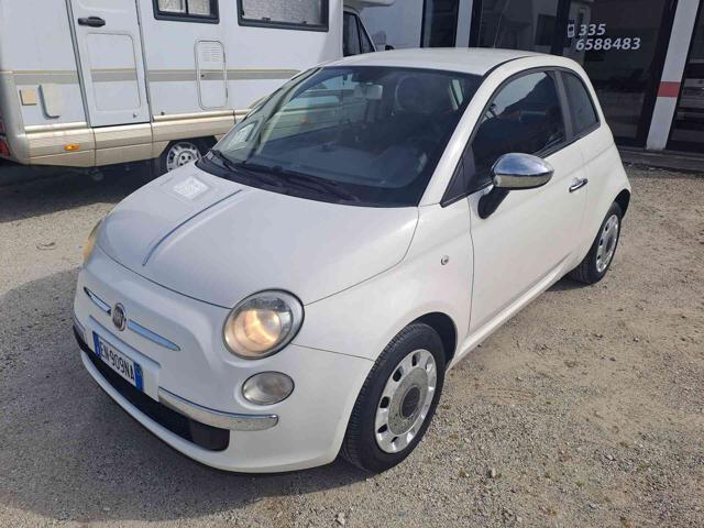 FIAT 500 Bianco pastello