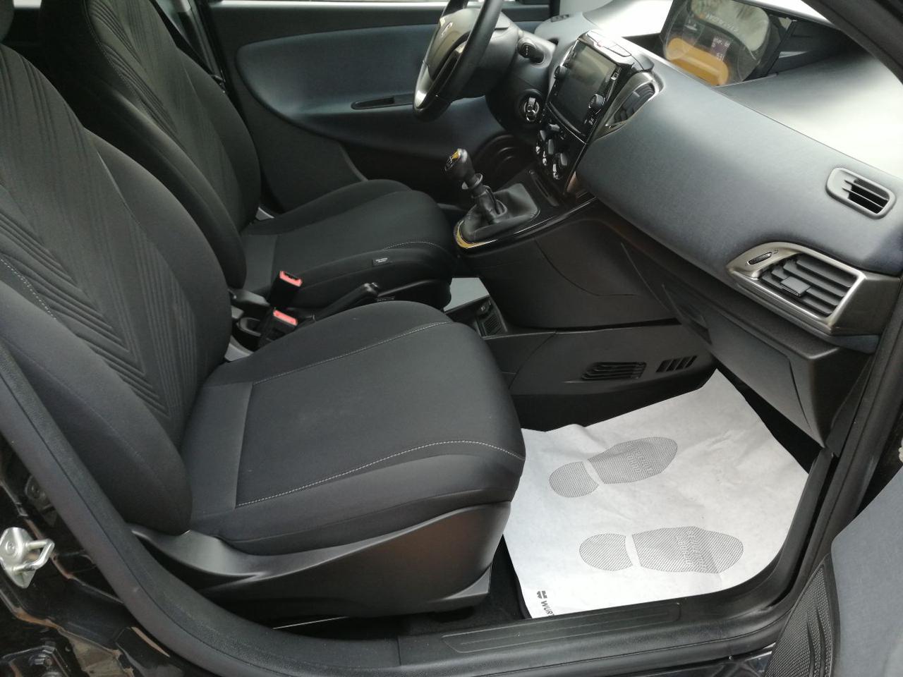 LANCIA Ypsilon 1.0 FireFly 5 porte S&S Hybrid Gold - 11