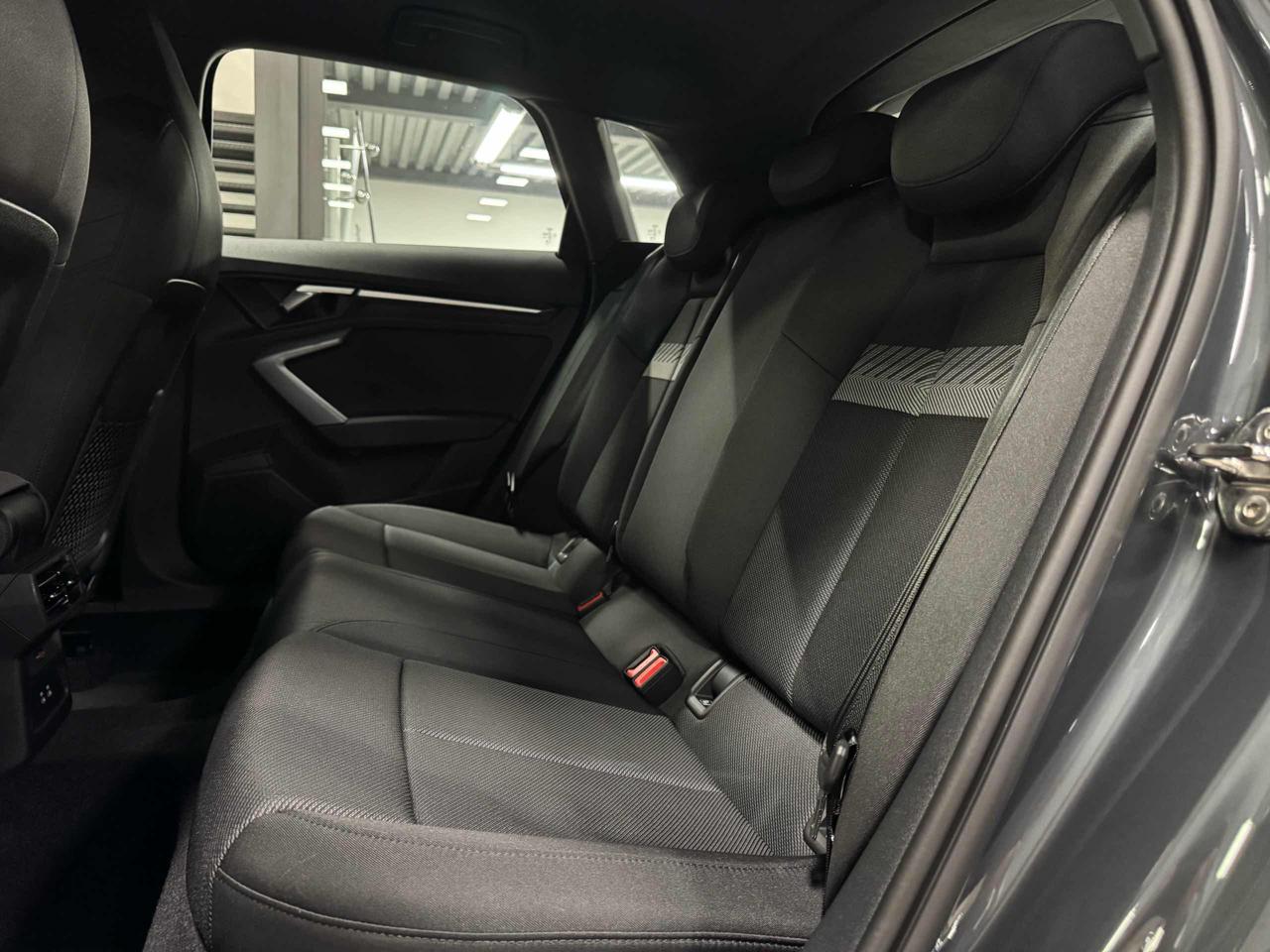 AUDI A3 SPB 30 TDI Business Advanced - 10