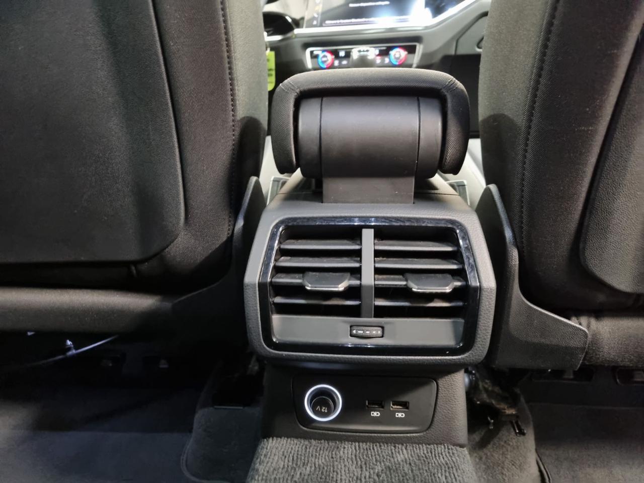 AUDI Q3 35 TFSI Business Advanced - 19