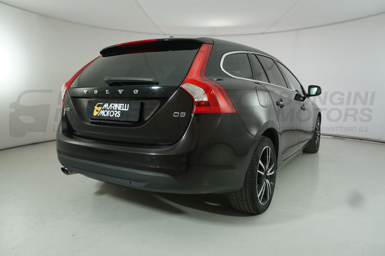 VOLVO V60 2.0 163CV MOMENTUM - 2