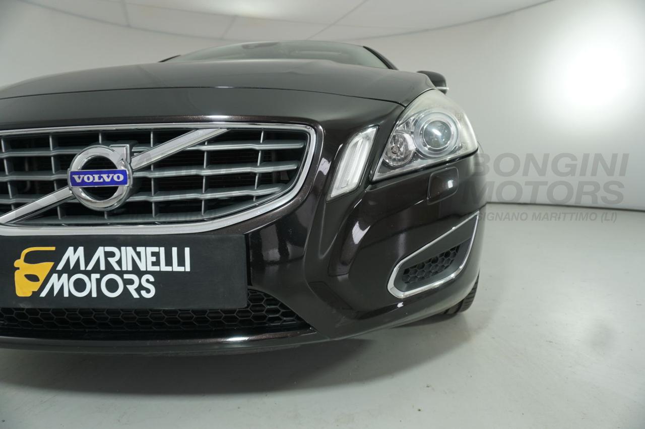 VOLVO V60 2.0 163CV MOMENTUM - 16