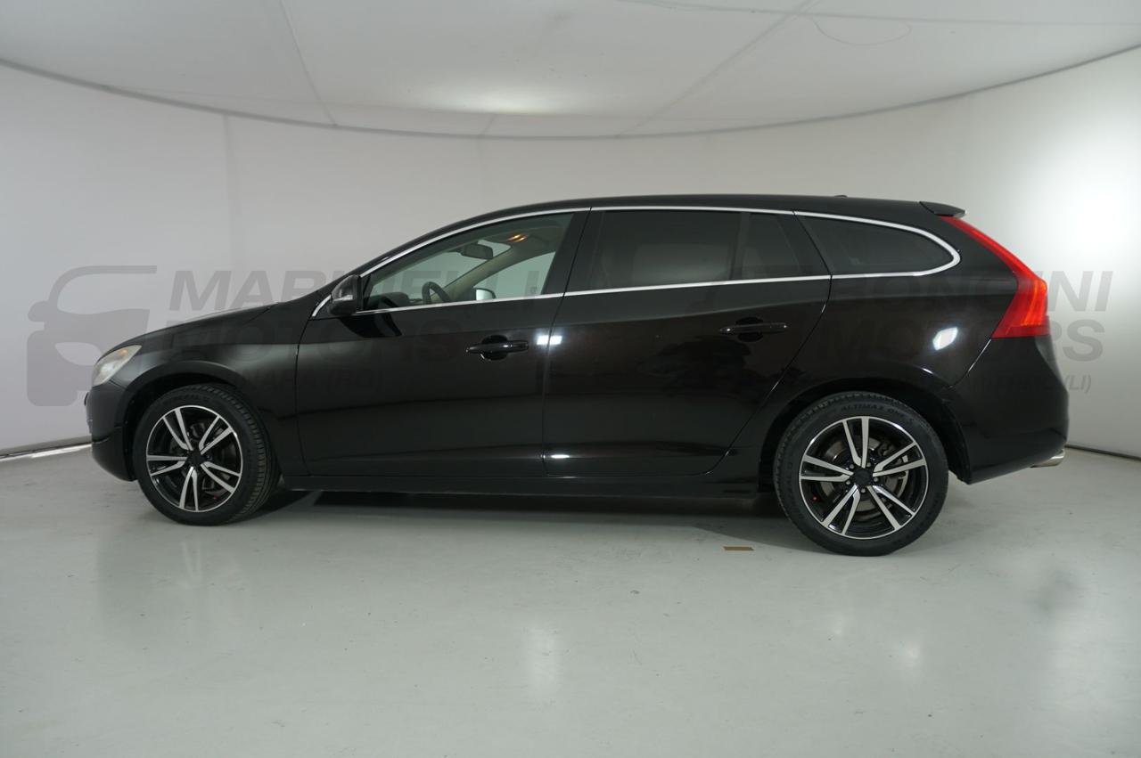 VOLVO V60 2.0 163CV MOMENTUM - 22