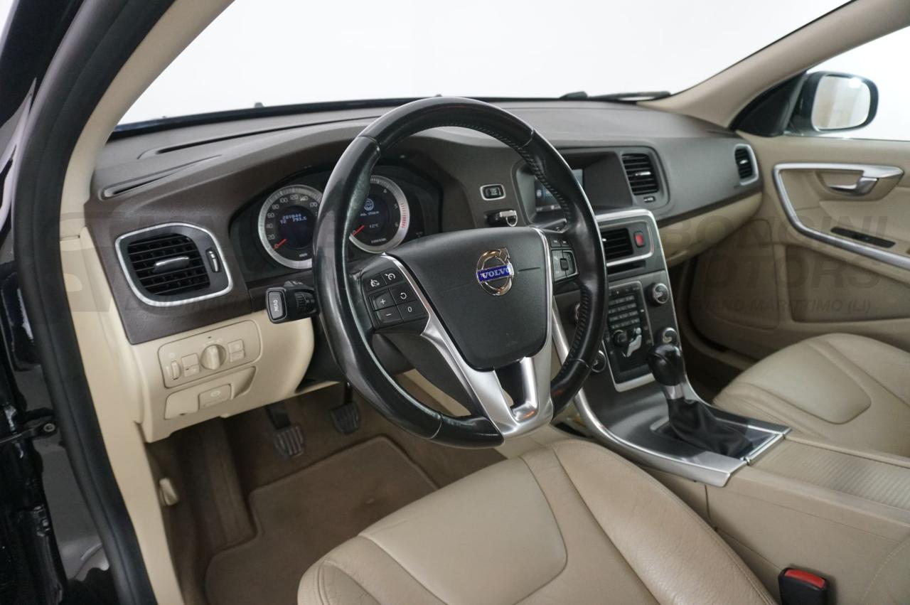 VOLVO V60 2.0 163CV MOMENTUM - 7