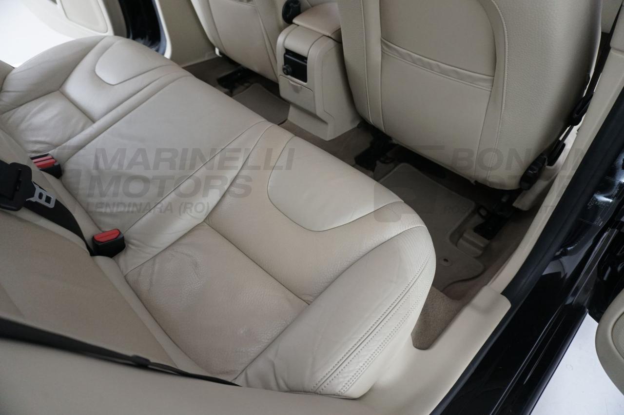 VOLVO V60 2.0 163CV MOMENTUM - 10