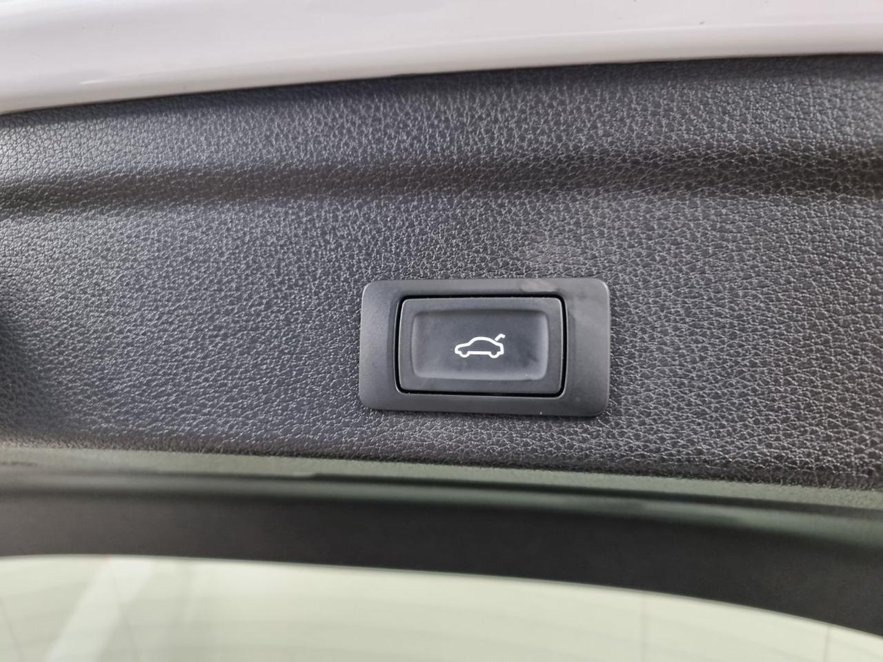 AUDI Q3 SPB 35 TDI S tronic S line edition - 13