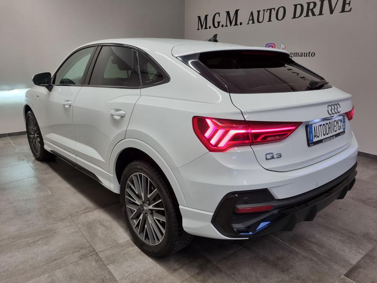 AUDI Q3 SPB 35 TDI S tronic S line edition - 20