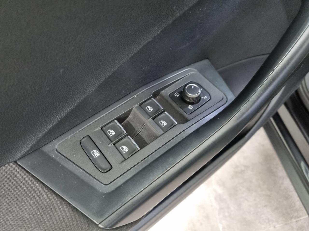 VOLKSWAGEN T-Roc 2.0 TDI SCR 150 CV DSG 4MOTION Advanced BlueMot. T - 18