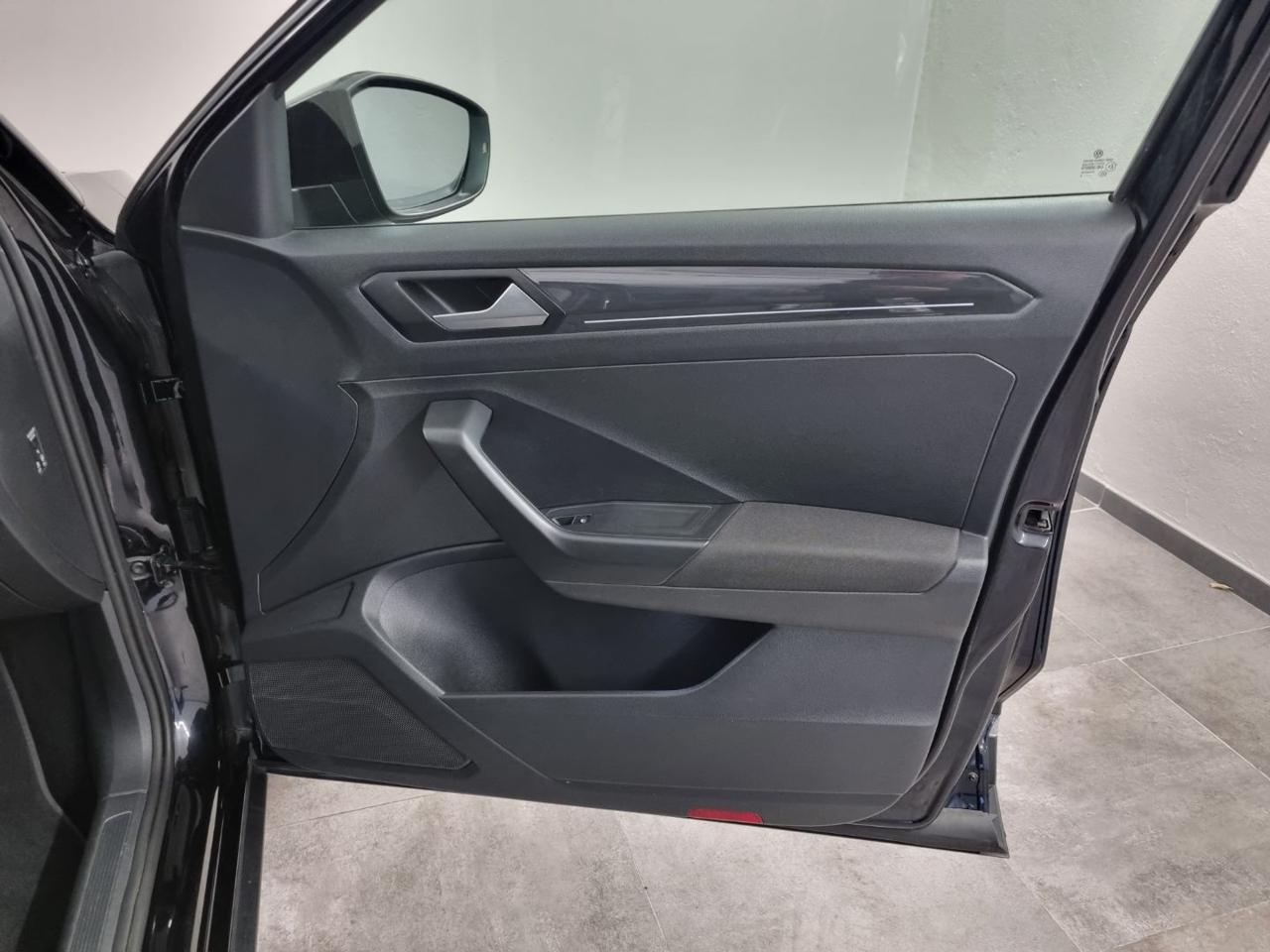 VOLKSWAGEN T-Roc 2.0 TDI SCR 150 CV DSG 4MOTION Advanced BlueMot. T - 23