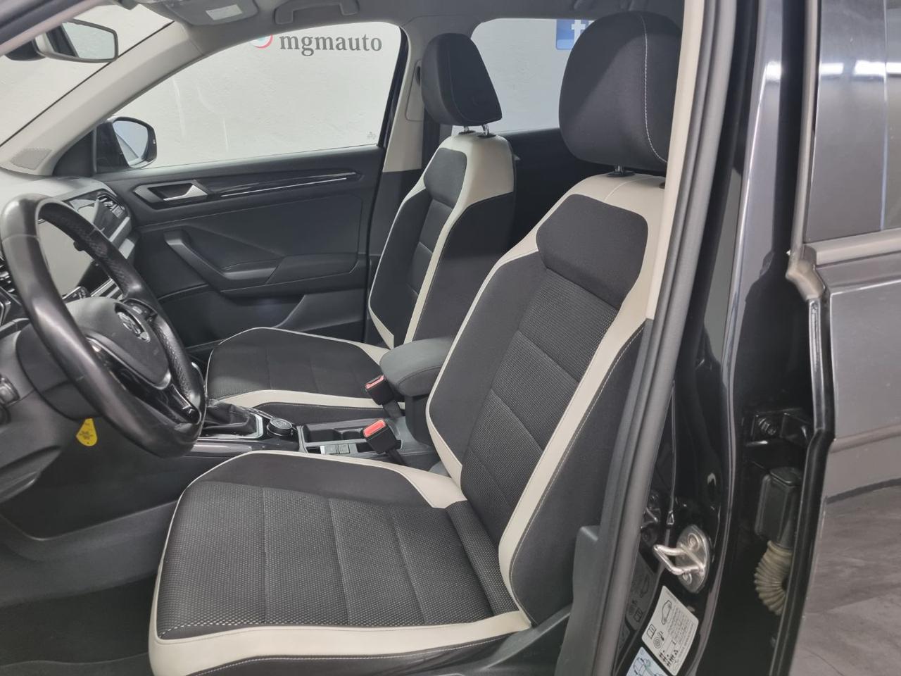 VOLKSWAGEN T-Roc 2.0 TDI SCR 150 CV DSG 4MOTION Advanced BlueMot. T - 17