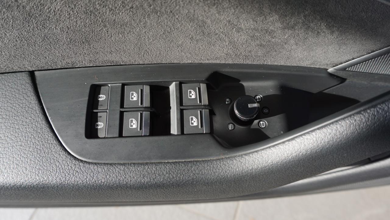 AUDI S6 Avant 3.0 TDI quattro tiptronic - 15