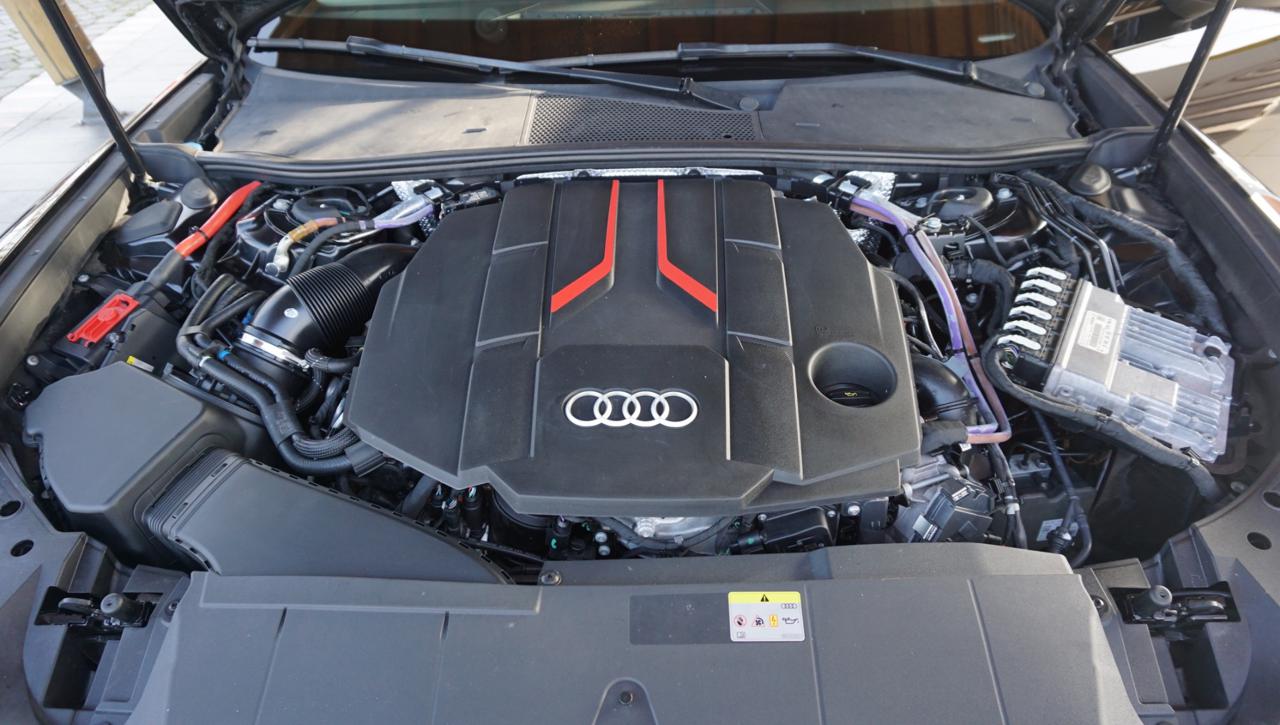 AUDI S6 Avant 3.0 TDI quattro tiptronic - 43