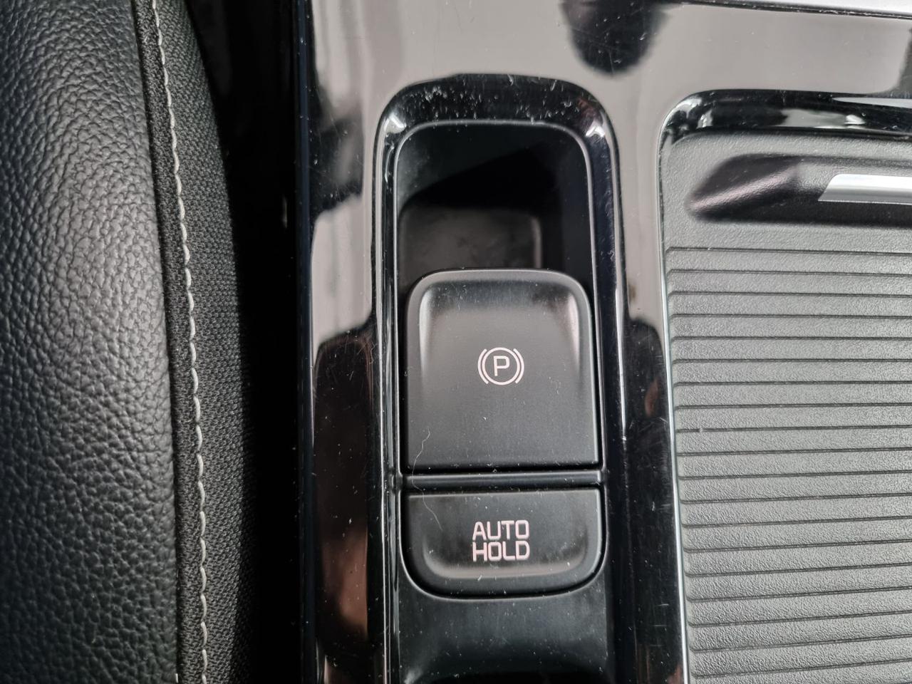 KIA XCeed 1.5 T-GDi 160 CV MHEV DCT High Tech - 25