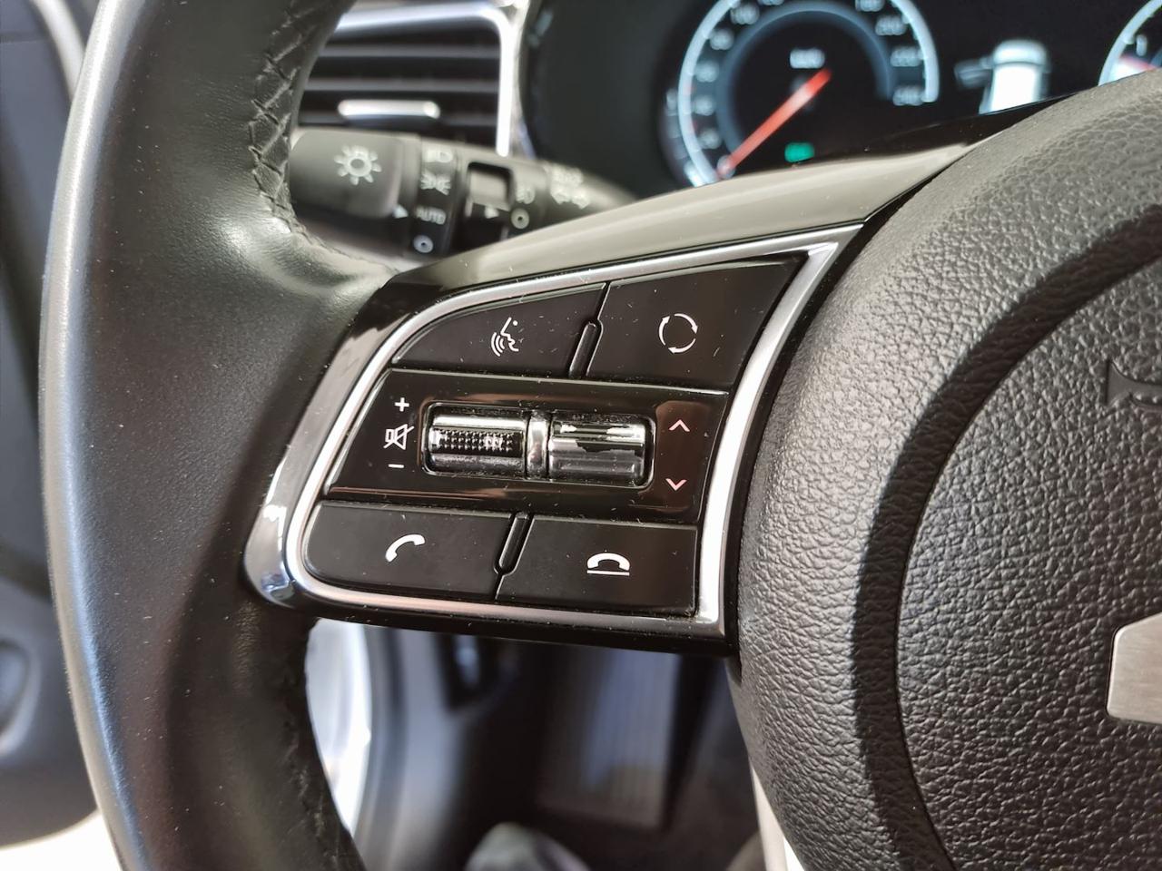 KIA XCeed 1.5 T-GDi 160 CV MHEV DCT High Tech - 35