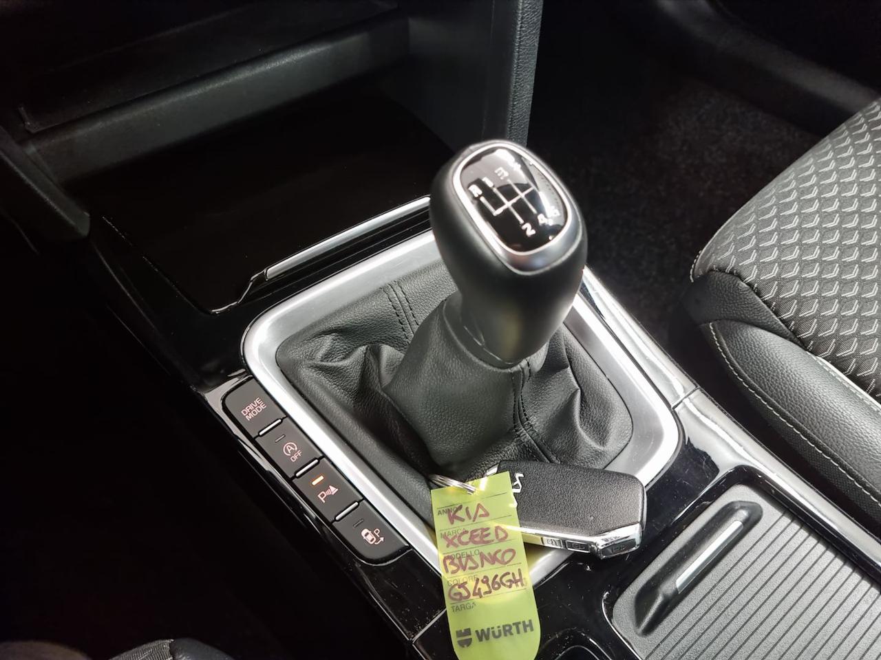 KIA XCeed 1.5 T-GDi 160 CV MHEV DCT High Tech - 10