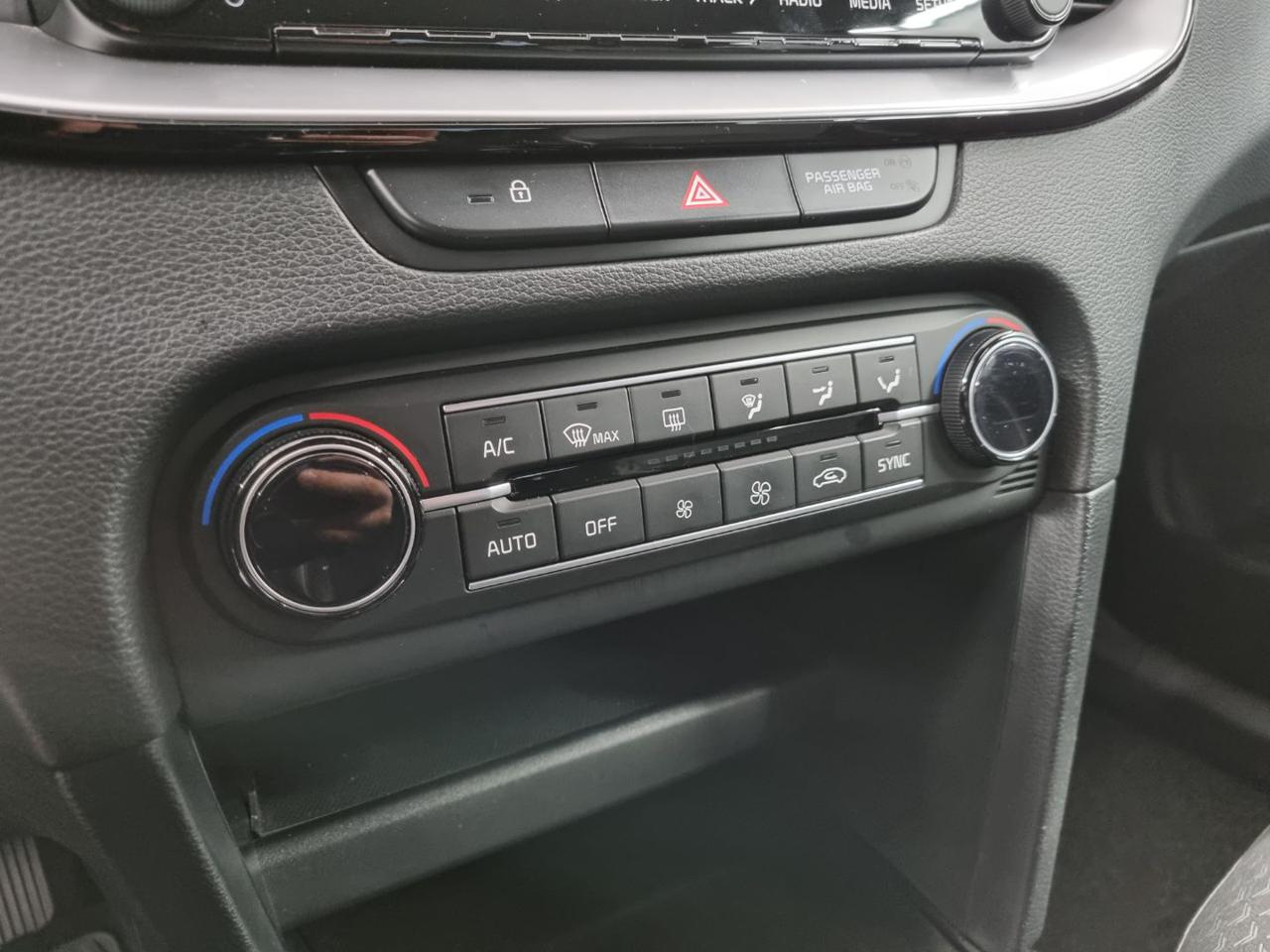 KIA XCeed 1.5 T-GDi 160 CV MHEV DCT High Tech - 28