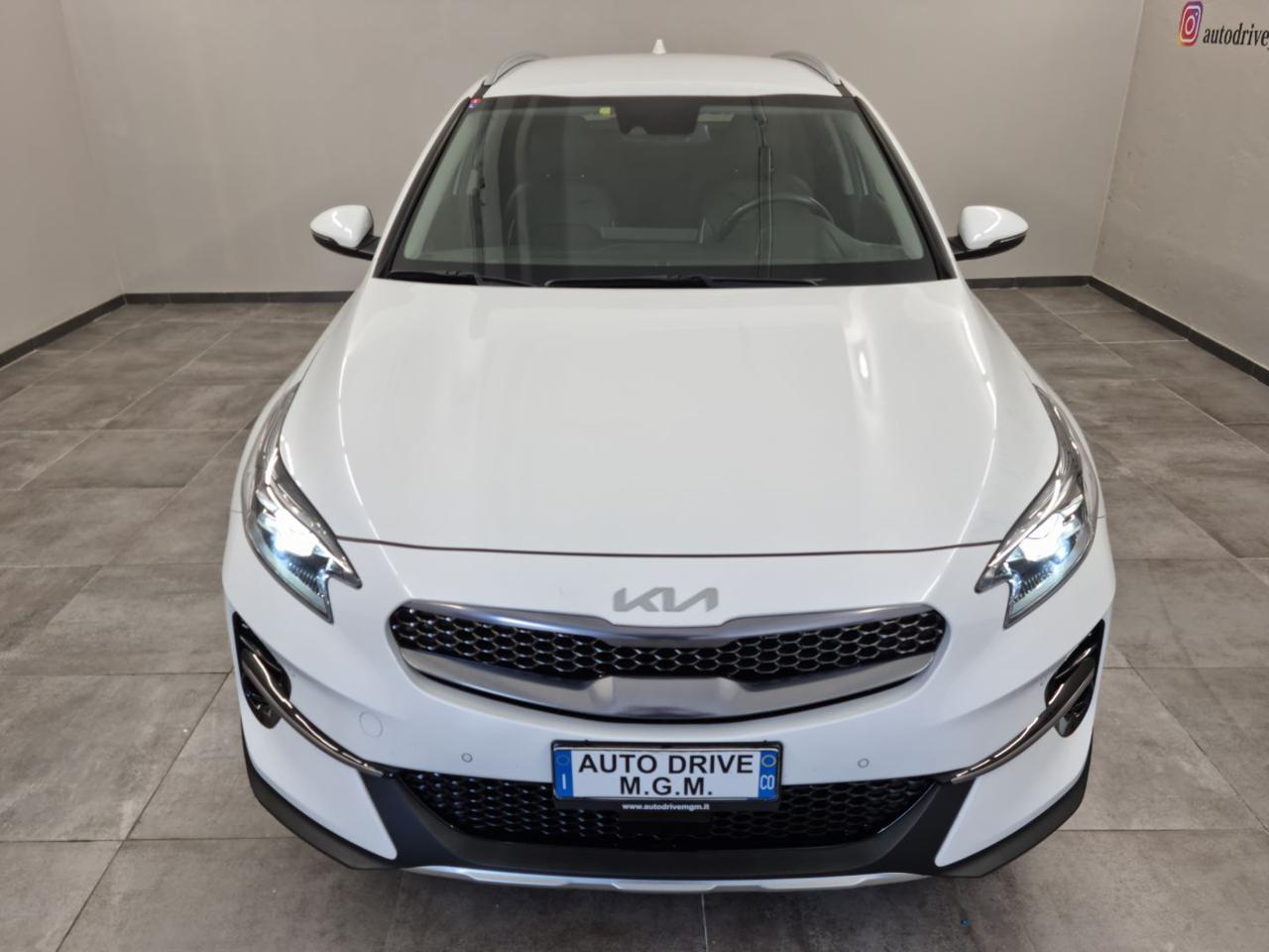 KIA XCeed 1.5 T-GDi 160 CV MHEV DCT High Tech - 32