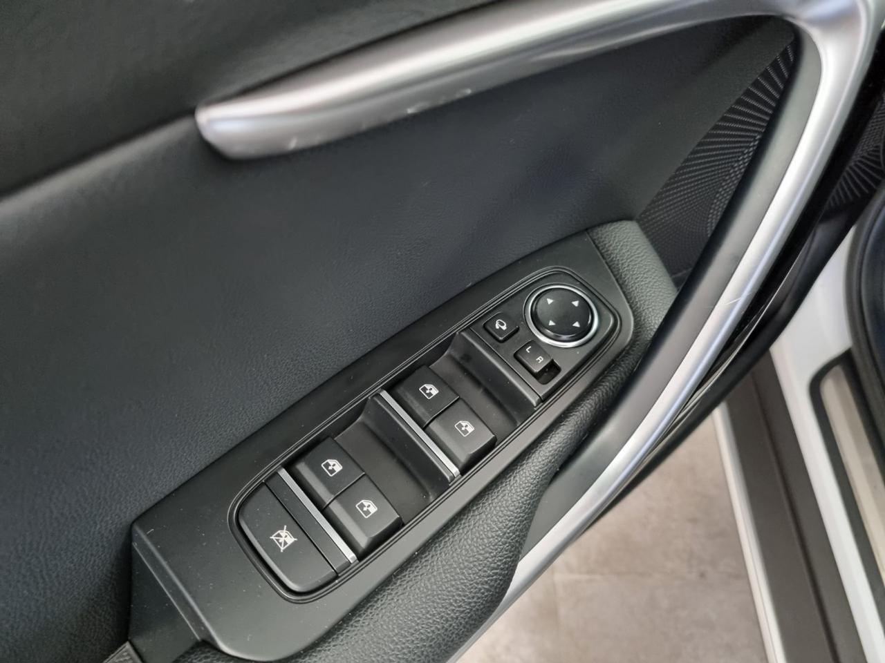 KIA XCeed 1.5 T-GDi 160 CV MHEV DCT High Tech - 27