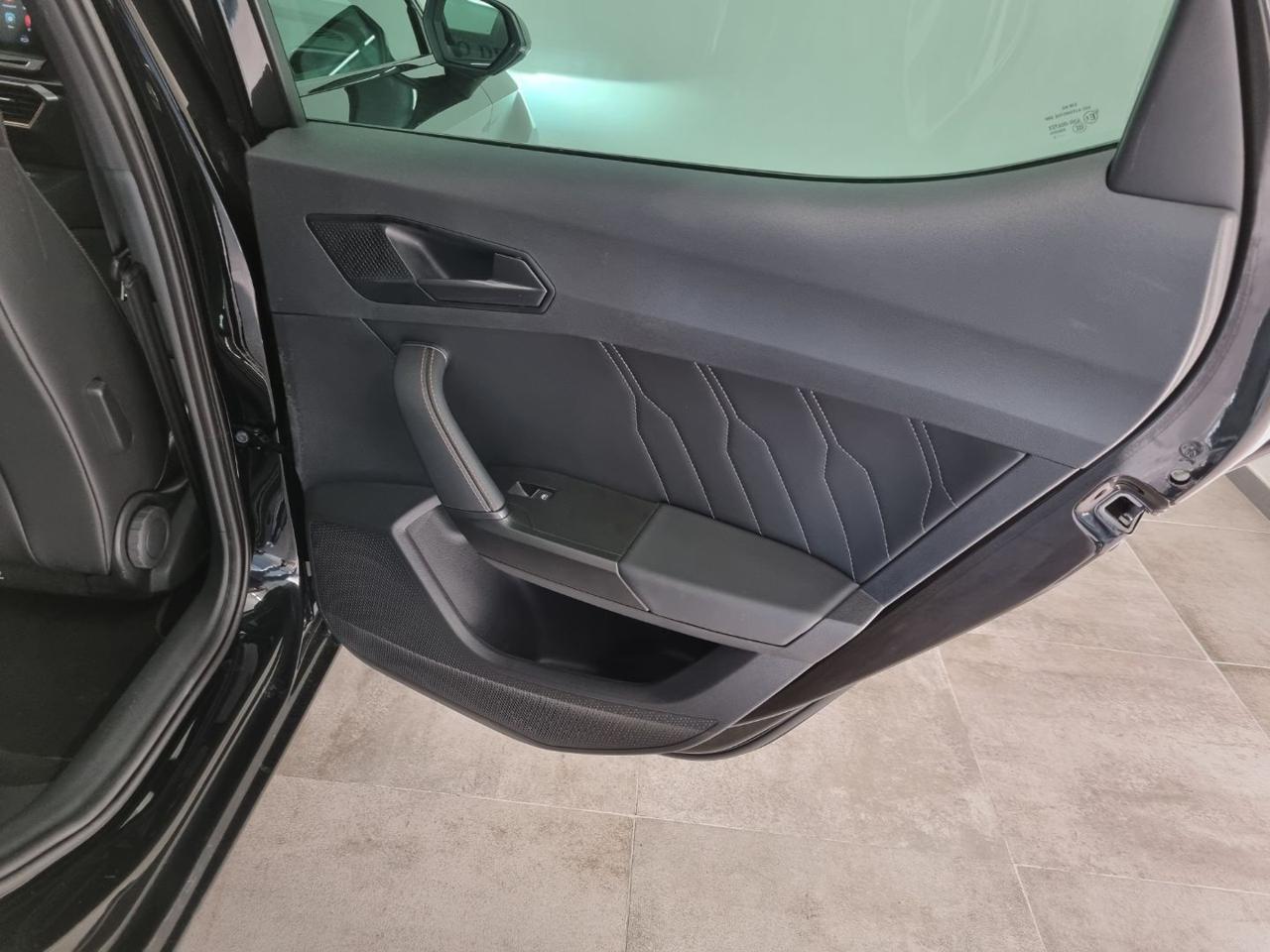 CUPRA Leon 1.5 Hybrid 150 CV DSG - 24