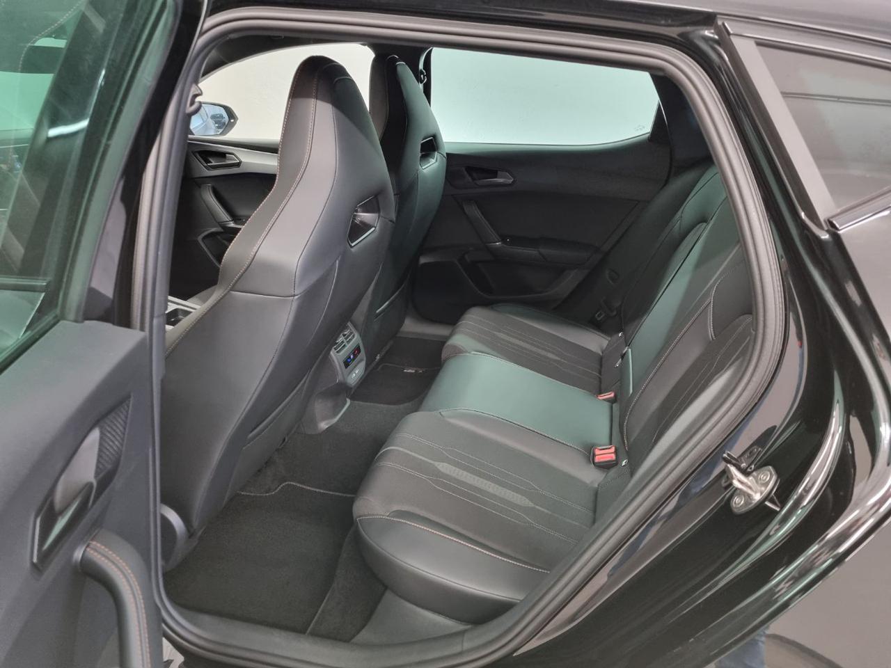 CUPRA Leon 1.5 Hybrid 150 CV DSG - 10