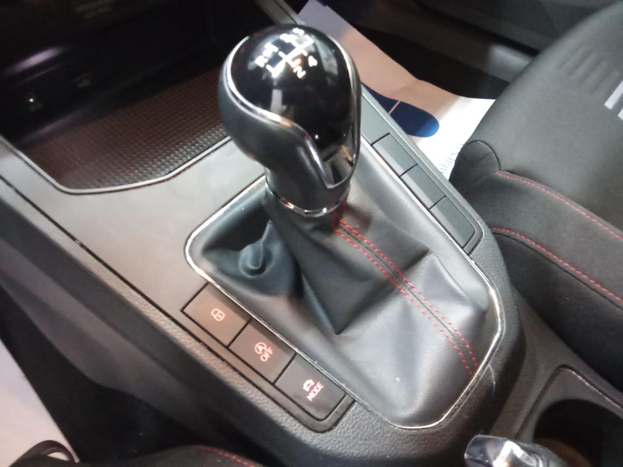 SEAT Ibiza 1.0 EcoTSI 95 CV 5 porte FR - 12