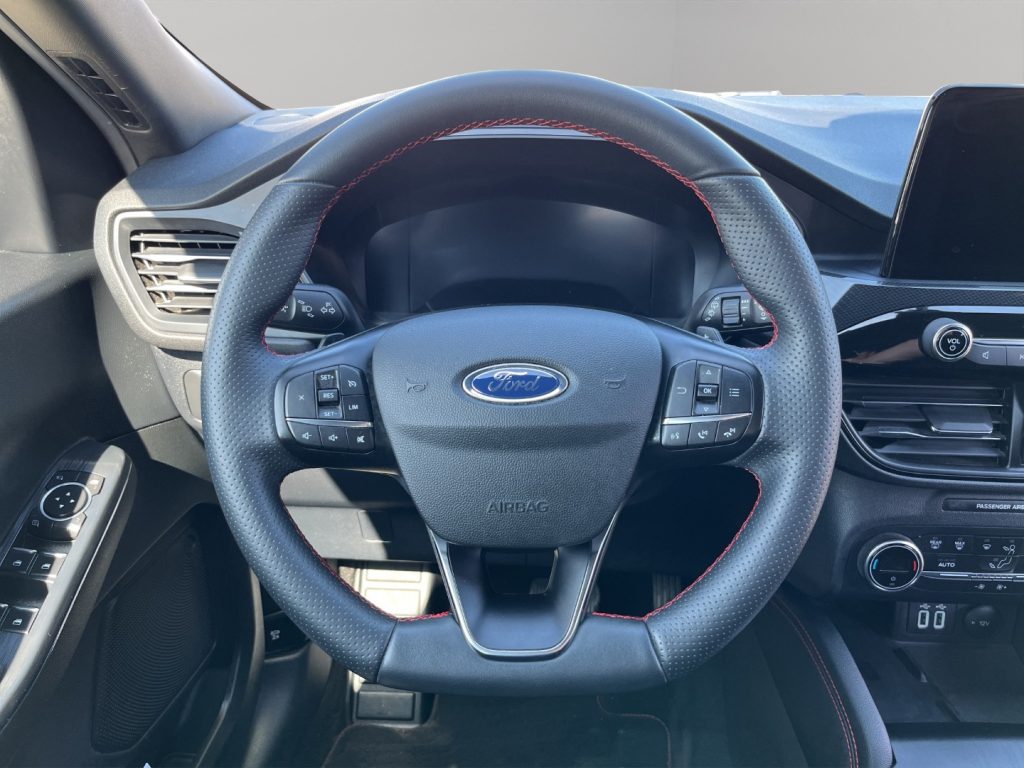 FORD Kuga 1.5 120CV ST-Line - 11