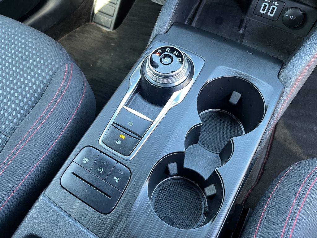 FORD Kuga 1.5 120CV ST-Line - 16