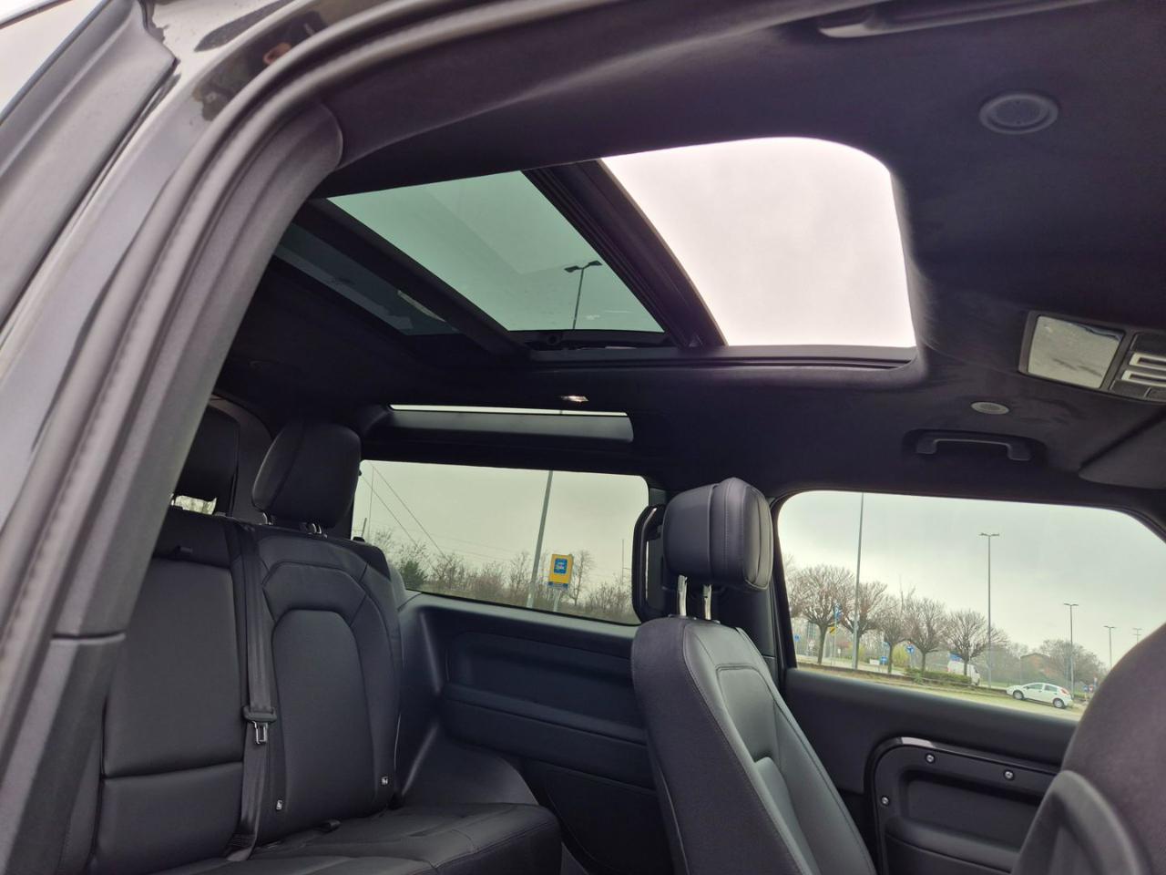 LAND ROVER Defender 90 5.0 V8 525 CV AWD Auto - 17