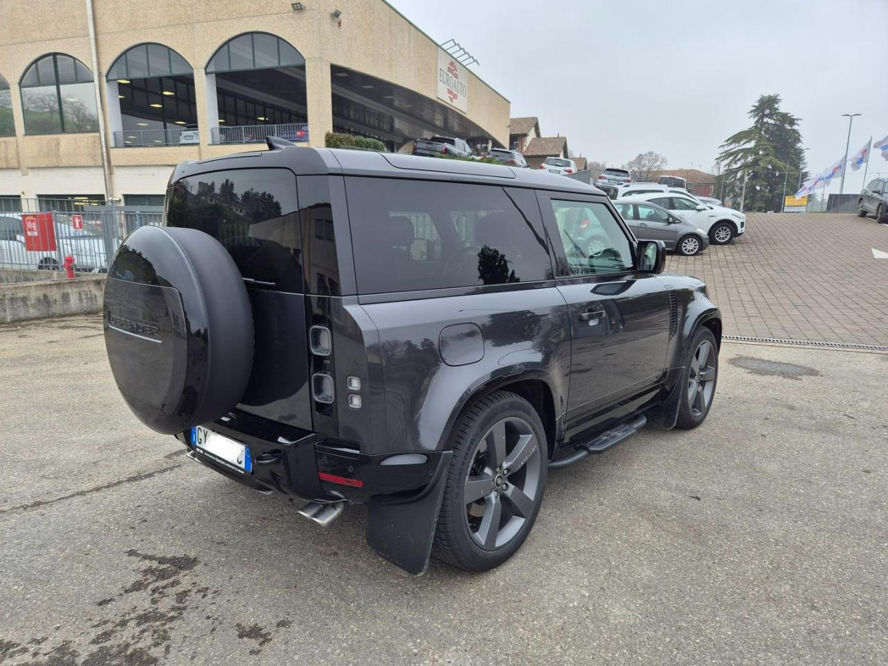 LAND ROVER Defender 90 5.0 V8 525 CV AWD Auto - 7