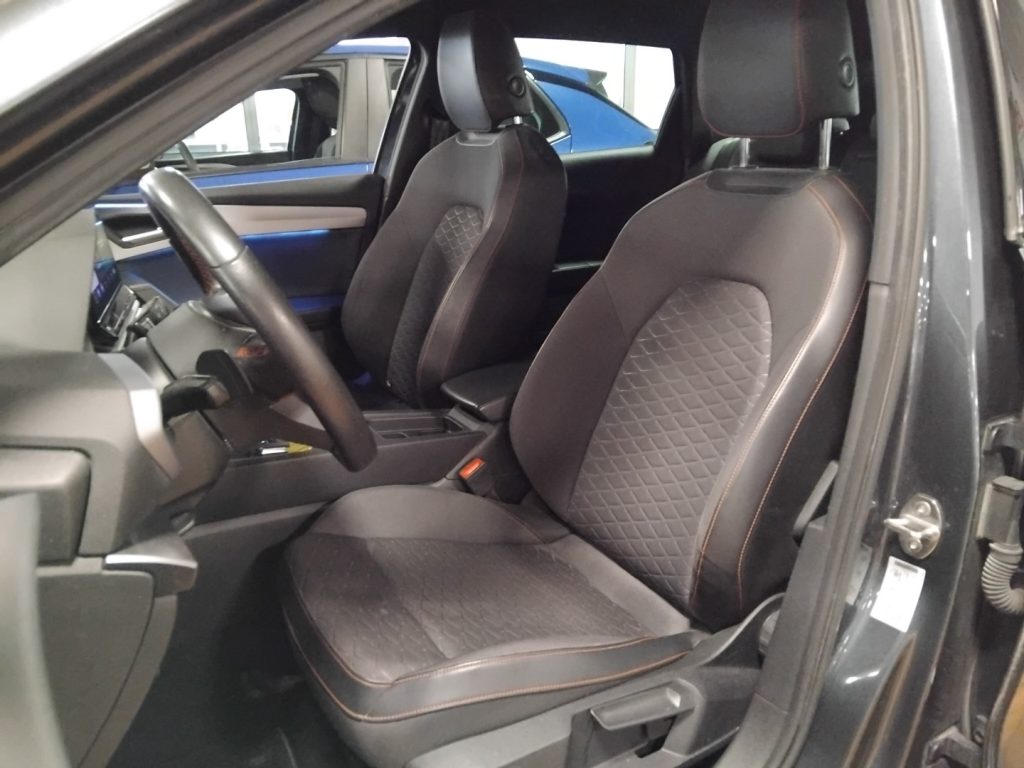 SEAT Leon e-HYBRID 1.4 Sportstourer DSG FR PLUG IN 18 - 15