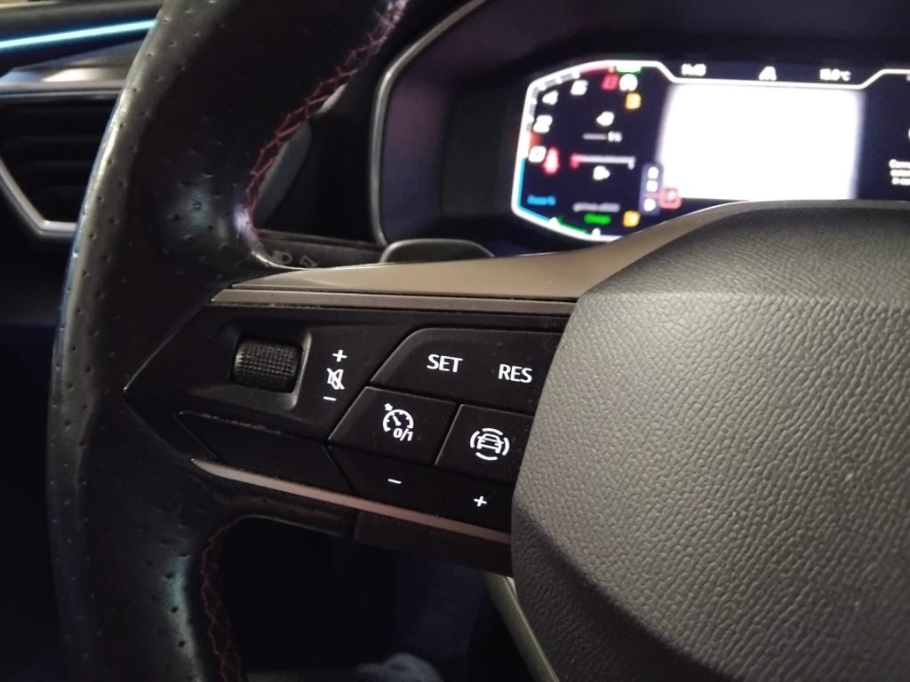 SEAT Leon e-HYBRID 1.4 Sportstourer DSG FR PLUG IN 18 - 20