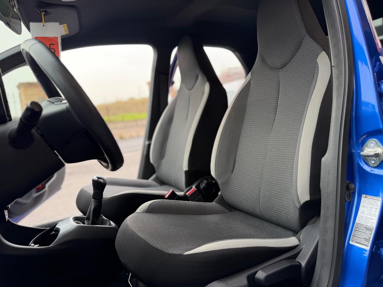 TOYOTA Aygo Connect 1.0 VVT-i 72 CV x-fun (NESSUN VINCOLO) - 12