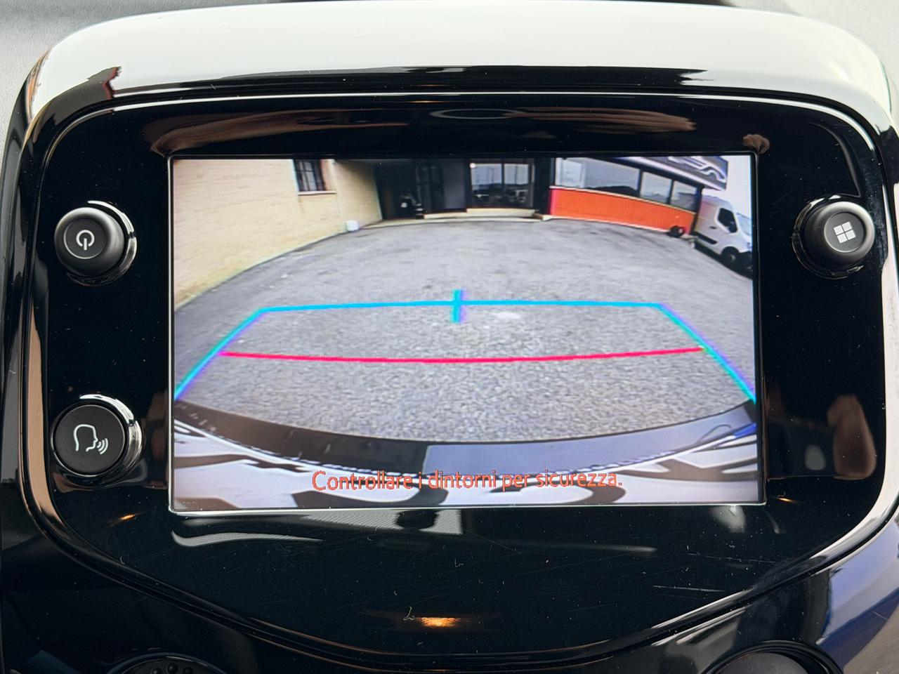 TOYOTA Aygo Connect 1.0 VVT-i 72 CV x-fun (NESSUN VINCOLO) - 11