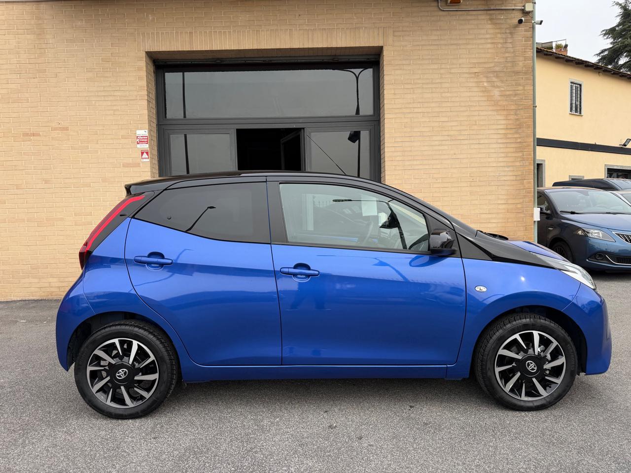 TOYOTA Aygo Connect 1.0 VVT-i 72 CV x-fun (NESSUN VINCOLO) - 16