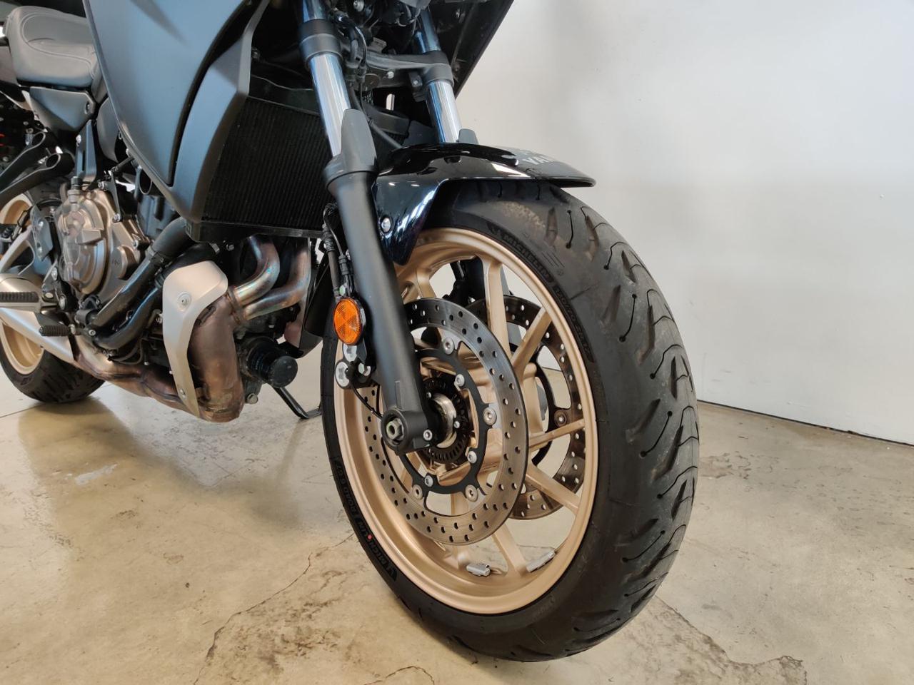 YAMAHA Tracer 7 GT MIDNIGHT BLACK - 4