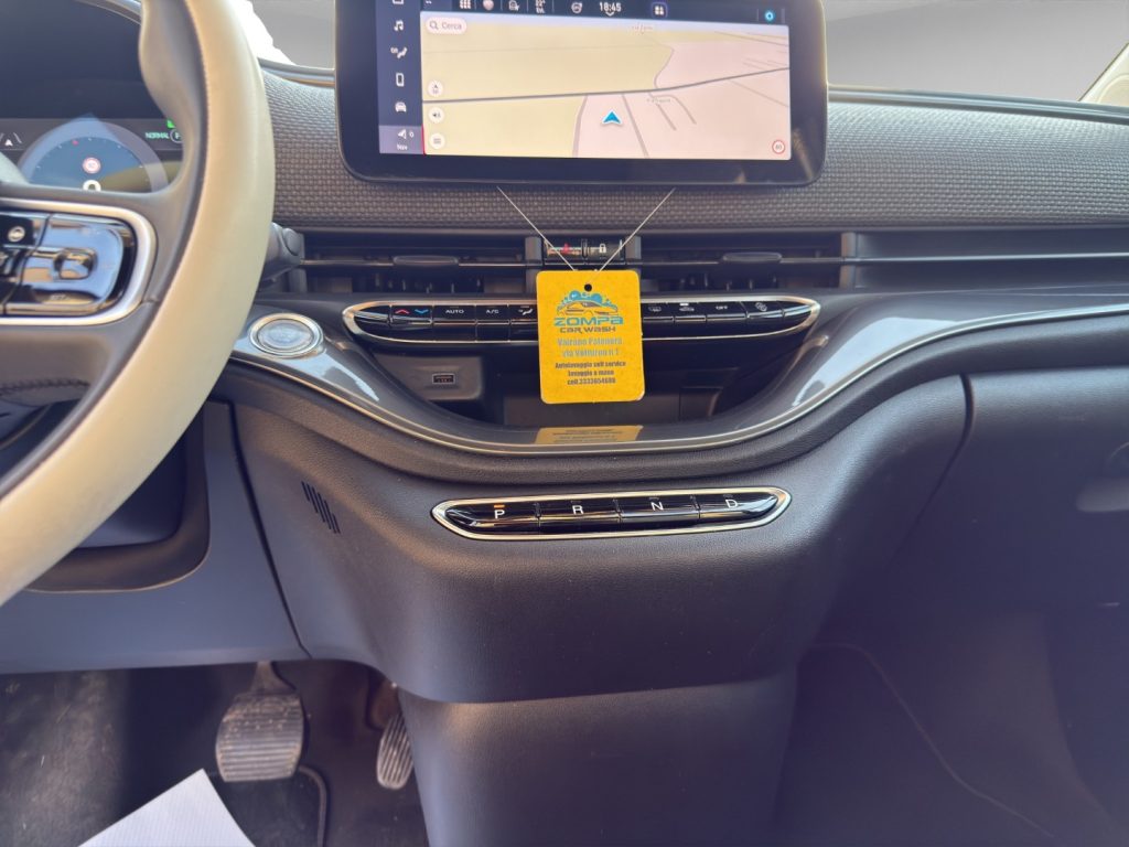 FIAT 500e Cabrio 42 kWh La Prima - 15