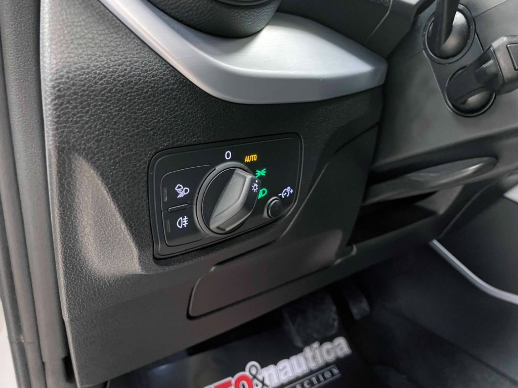 AUDI Q2 30 1.6 TDI S-TRONIC - IVA DEDUCIBILE - 18