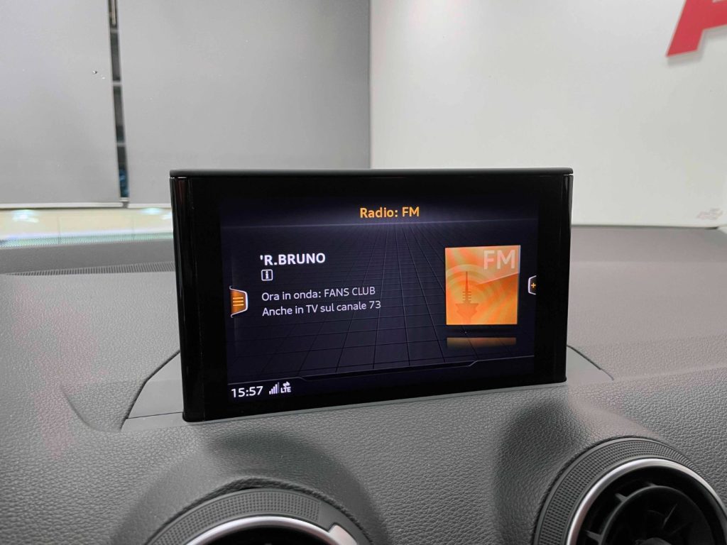 AUDI Q2 30 1.6 TDI S-TRONIC - IVA DEDUCIBILE - 22